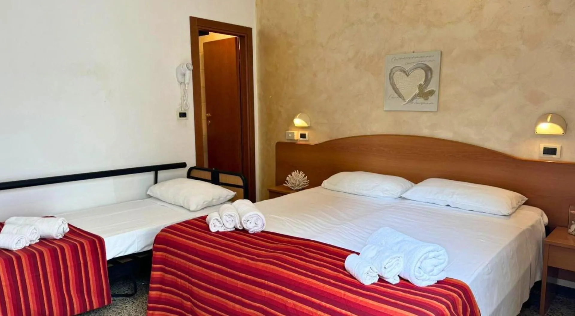 Hotel Caruso ريميني