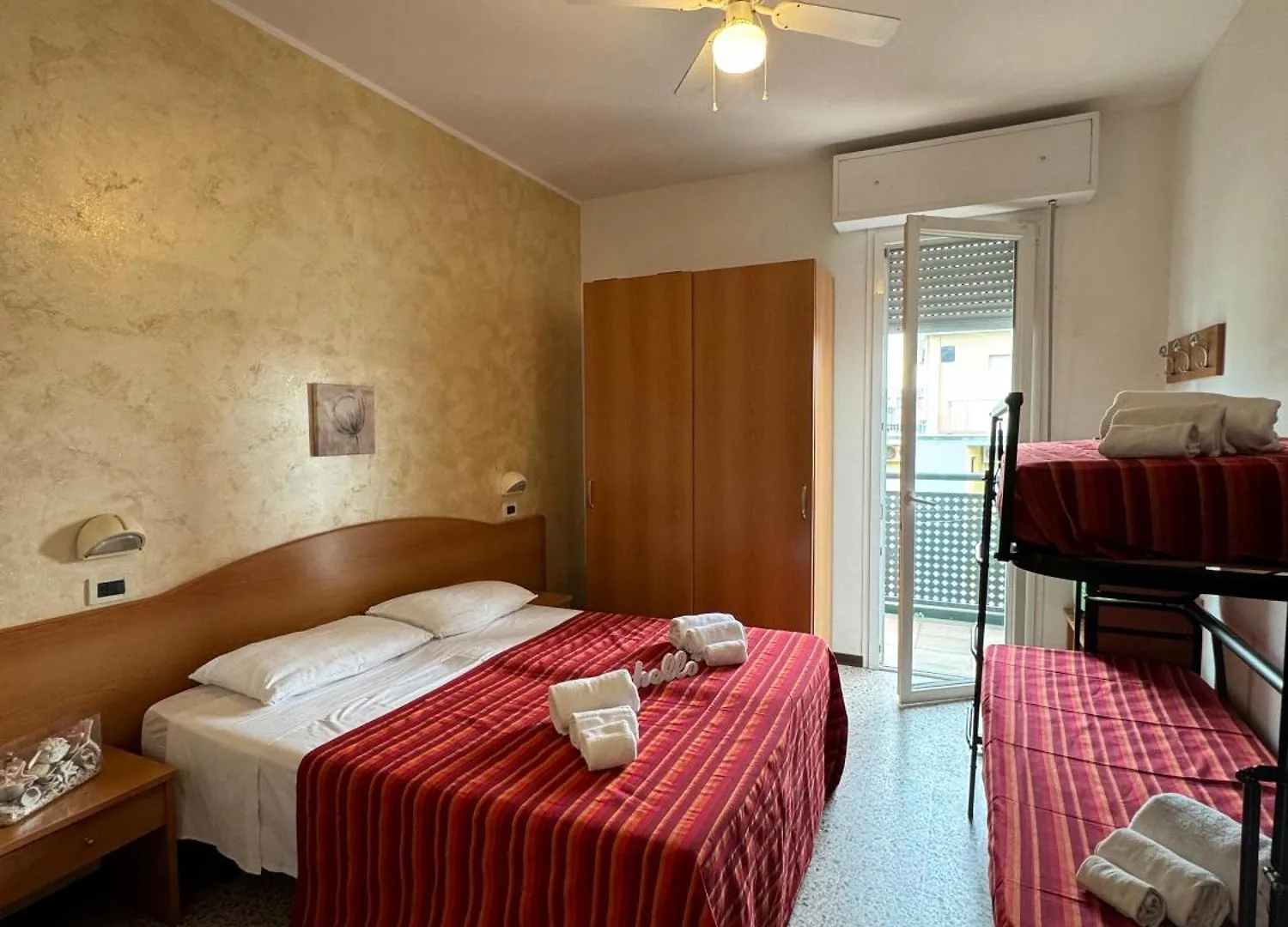 Hotel Caruso ريميني